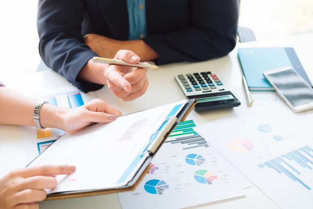 Dados quantitativos e qualitativos